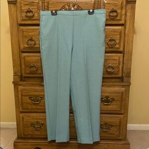 Alfred Dunner Pants Light Green Women’s Size 16